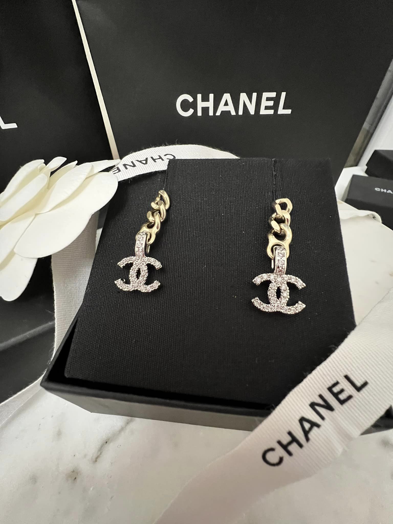 Chanel kolczyki wiszące długie CC  Kolczyki